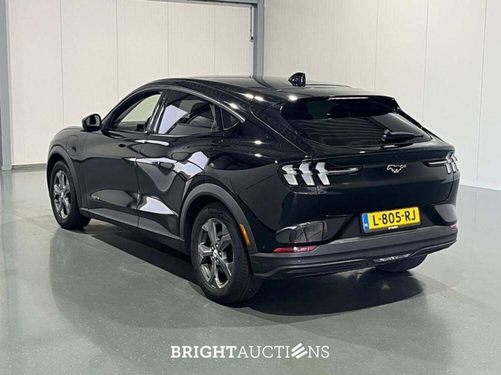 Ford Mustang Mach-E RWD 75 kWh 258pk 2021 (Origineel-NL), L-805-RJ