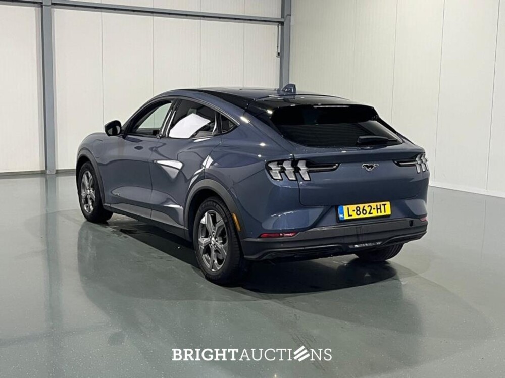 Ford Mustang Mach-E RWD 75 kWh 258pk 2021 (Origineel-NL), L-862-HT