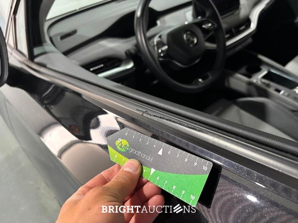 Škoda Enyaq 179pk 2022 (Origineel-NL), P-121-KJ