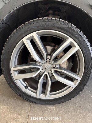 Audi Q5 Sport Edition 2.0 TFSI Quattro 225pk 2015 (Origineel-NL), HH-749-L