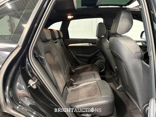 Audi Q5 Sport Edition 2.0 TFSI Quattro 225pk 2015 (Origineel-NL), HH-749-L