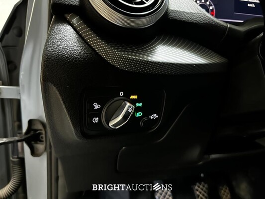 Audi Q2 35 TFSI Business Edition 150pk 2021 (niederländische Ausführung + Erstbesitz), L-094-TV
