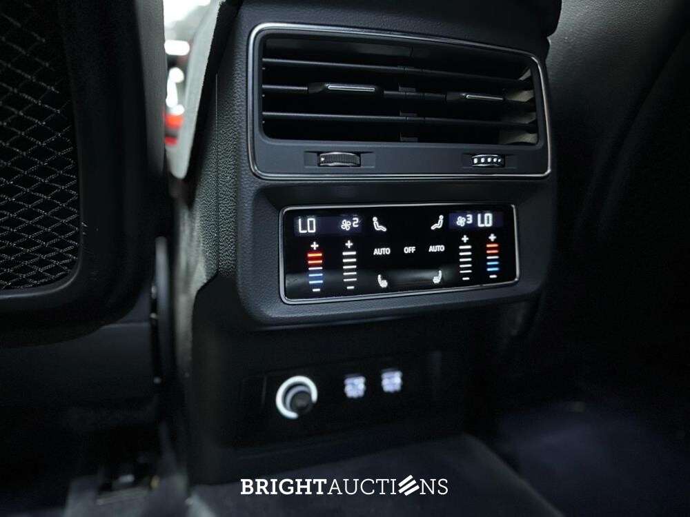 Audi RSQ8 4.0 V8 TFSI Quattro 600pk 2019, H-696-SG