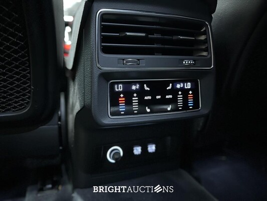 Audi RSQ8 4.0 V8 TFSI Quattro 600pk 2019, H-696-SG