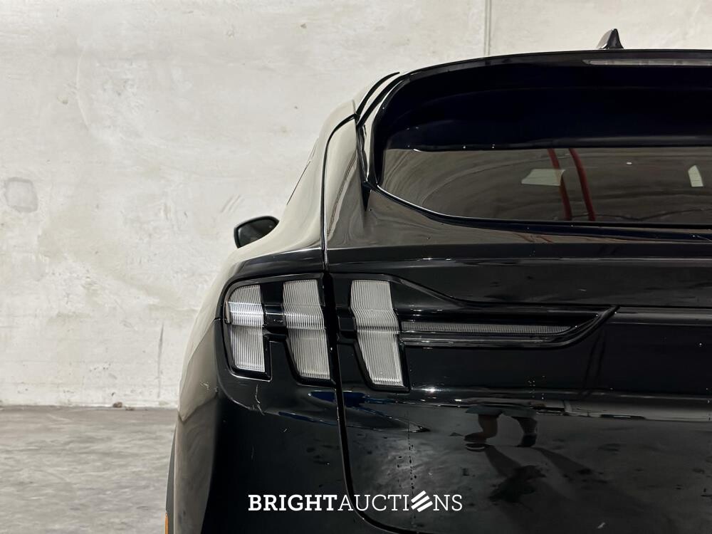 2021 Ford Mustang Mach-E RWD 75 kWh 258 pk (niederländische Erstzulassung + Erstbesitzer), L-877-NL