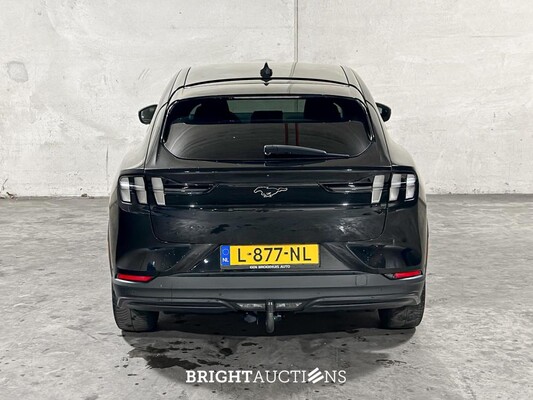 Ford Mustang Mach-E RWD 75 kWh 258pk 2021 (Origineel-NL + 1e eigenaar), L-877-NL