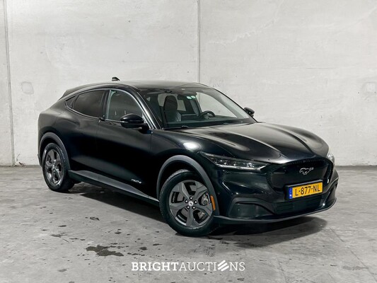 Ford Mustang Mach-E RWD 75 kWh 258pk 2021 (Origineel-NL + 1e eigenaar), L-877-NL