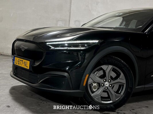 2021 Ford Mustang Mach-E RWD 75 kWh 258 pk (niederländische Erstzulassung + Erstbesitzer), L-877-NL