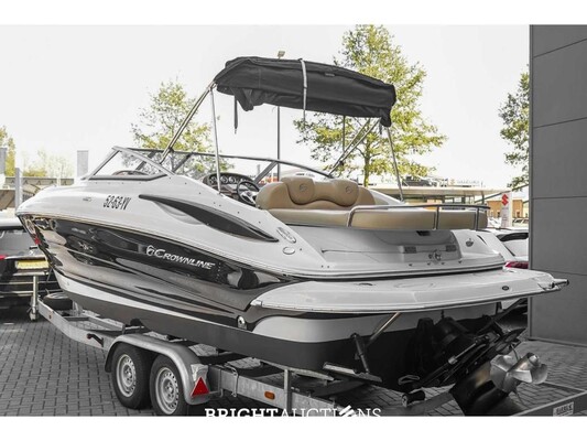 Crownline 266 SC Schnellboot mit MerCruiser 349 PK und Harbeck-Anhänger – Baujahr 2012
