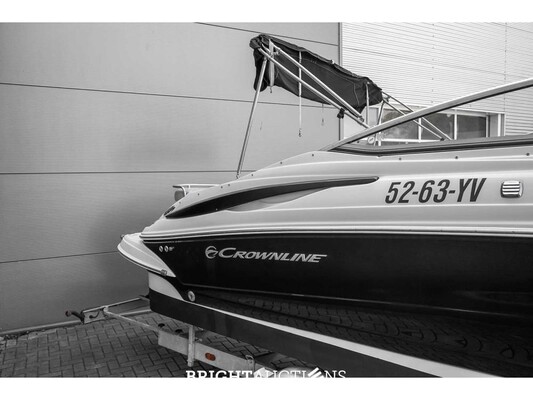 Crownline 266 SC Schnellboot mit MerCruiser 349 PK und Harbeck-Anhänger – Baujahr 2012
