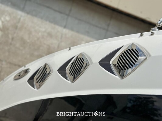 Chaparral 225 SSi Sportboot / Speedboot met Kajuit, MerCruiser 300pk – 2012