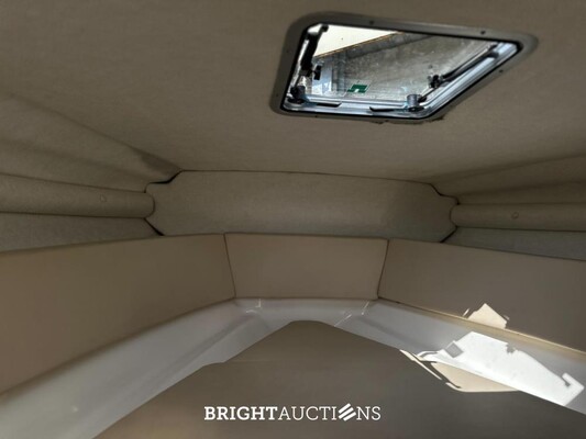 Chaparral 225 SSi Sportboot / Speedboot met Kajuit, MerCruiser 300pk – 2012