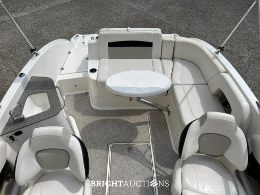 Chaparral 225 SSi Sportboot / Speedboot met Kajuit, MerCruiser 300pk – 2012