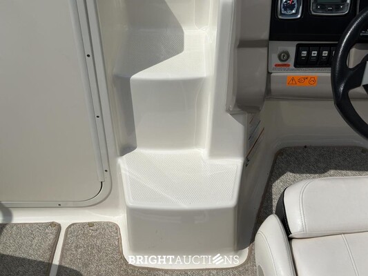 Chaparral 225 SSi Sportboot / Schnellboot mit Kabine, MerCruiser 300pk – 2012