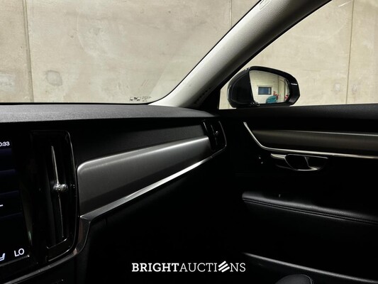 Volvo V90 2.0 T5 Momentum 254pk 2017 (Original-NL), PJ-218-K