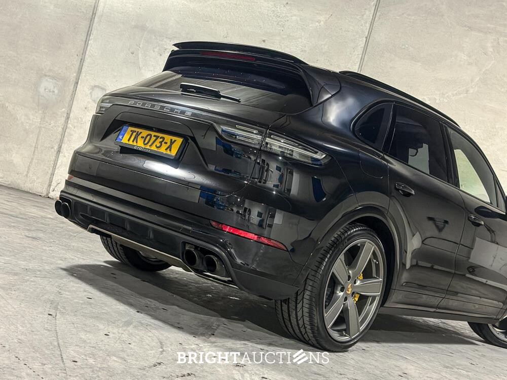 Porsche Cayenne Turbo 4.0 V8 549 pk 2018 (Original-NL), TK-073-X