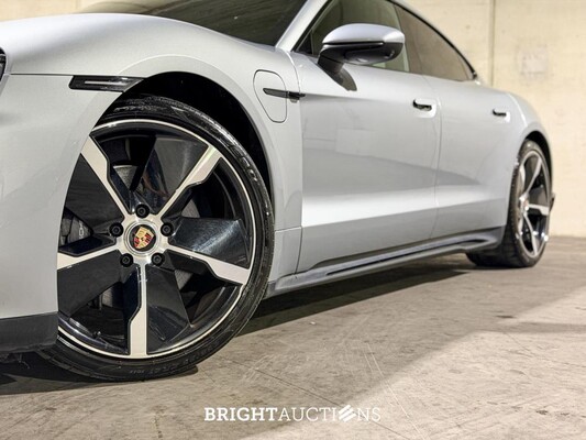 Porsche Taycan Performance 94 kWh 476pk 2021, N-714-GS