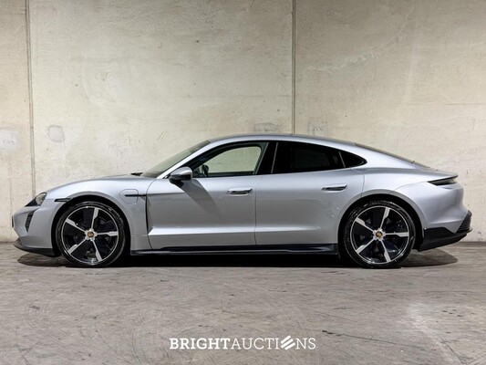 Porsche Taycan Performance 94 kWh 476pk 2021, N-714-GS