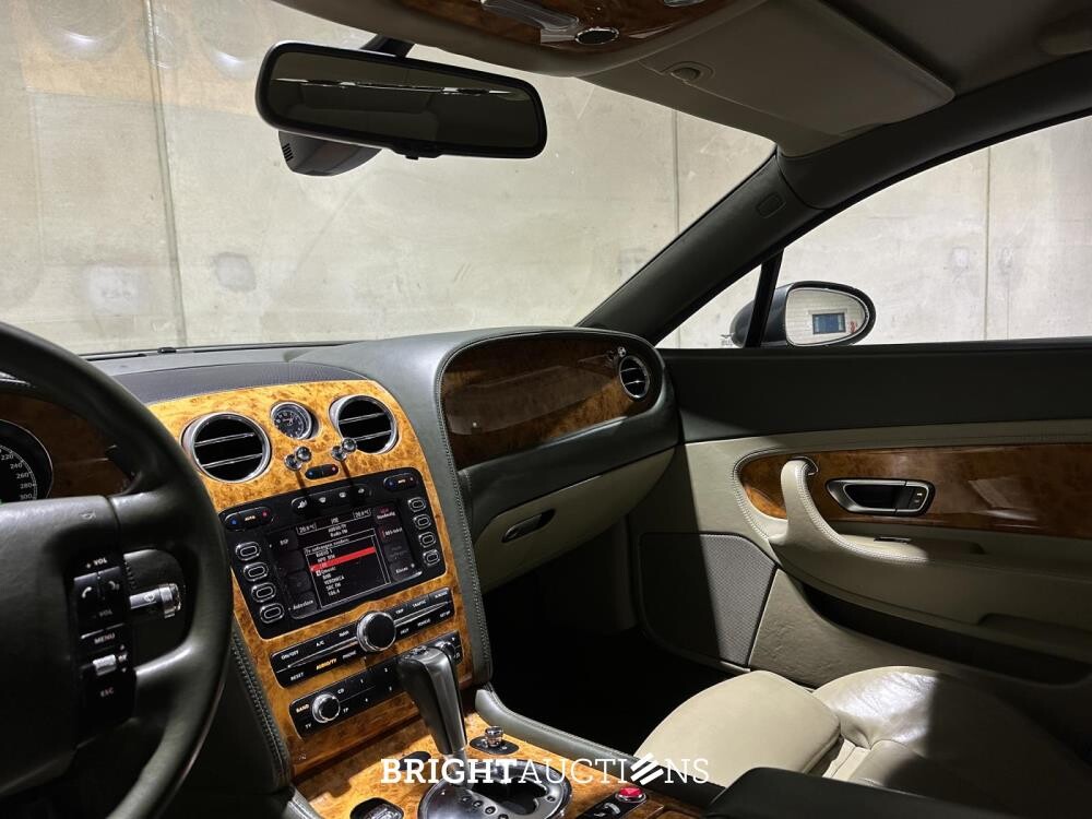 Bentley Continental GT 6.0 W12 uit 2004, 560 hp, 43-NV-TN youngtimer