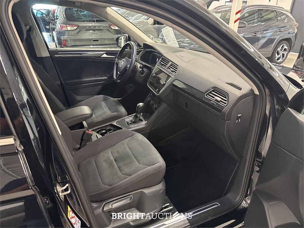 Volkswagen Tiguan Allspace Highline Business R 7p 1.5 TSI 150pk 2021, T-358-LT