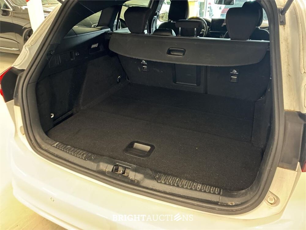 Ford Focus Wagon Hybrid ST-Line X 1.0 EcoBoost 155pk 2023 (Origineel-NL), S-824-VT