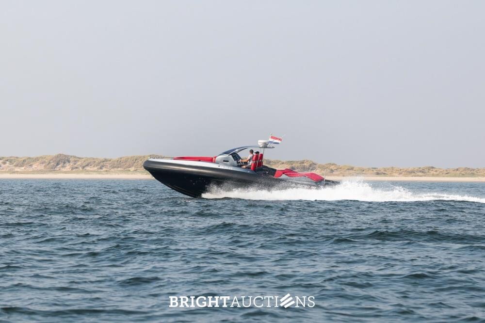 Albatro Racing 32
