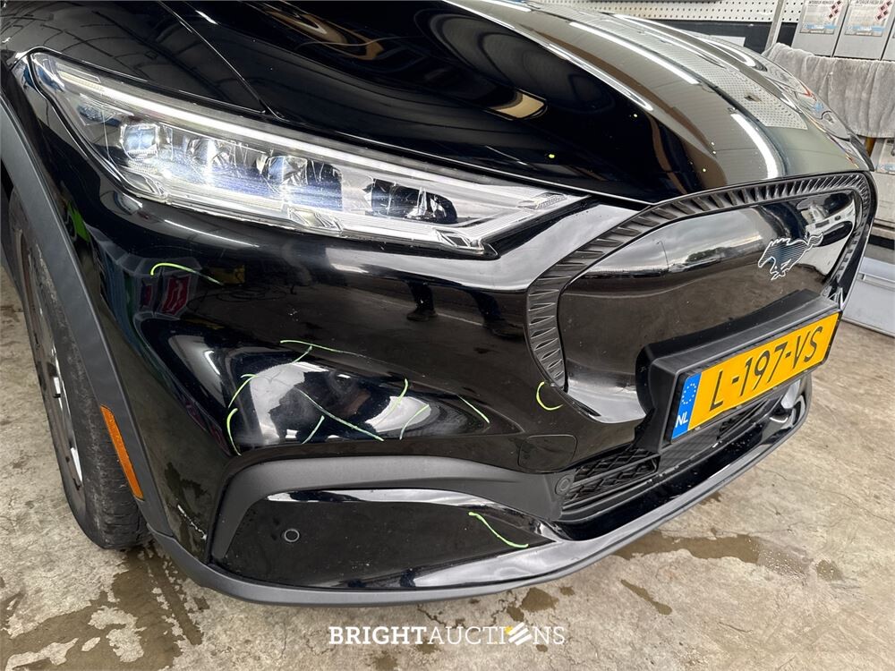 Ford Mustang Mach-E RWD 75 kWh 259pk 2021 (Origineel-NL), L-197-VS