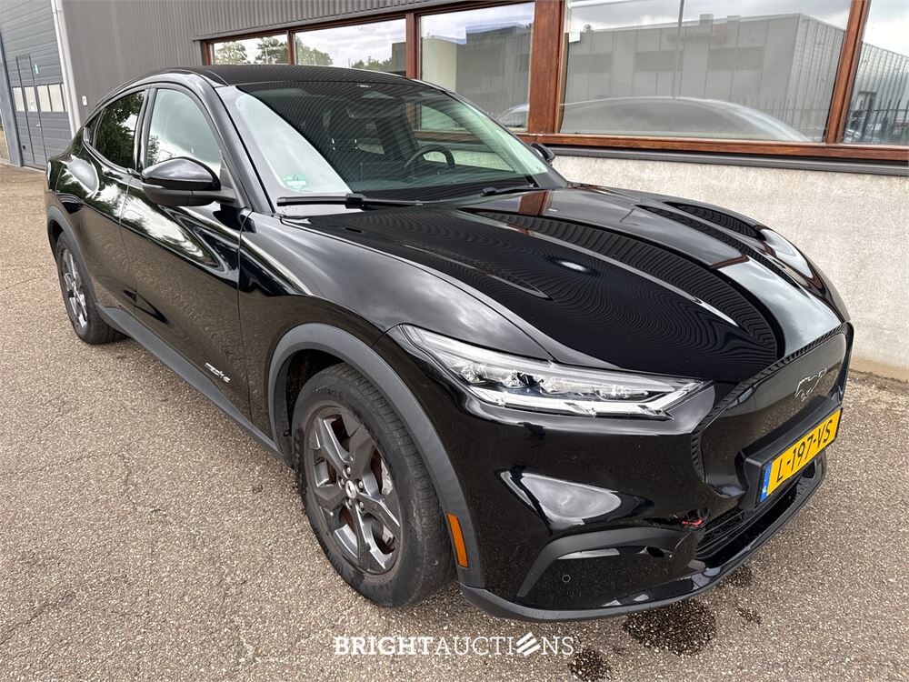 Ford Mustang Mach-E RWD 75 kWh 259pk 2021 (Origineel-NL), L-197-VS