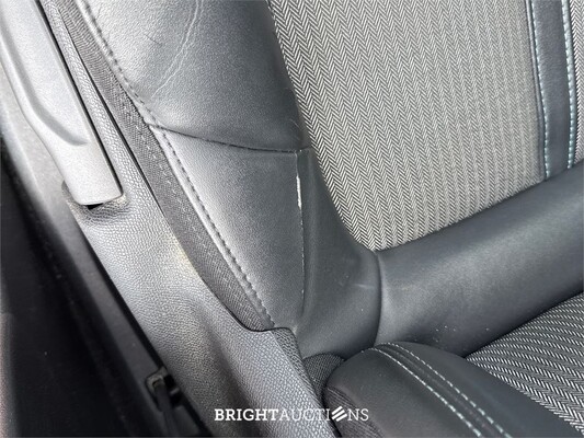 Peugeot 3008 Allure 1.2 PureTech 131pk 2021 (Origineel-NL), L-442-KS