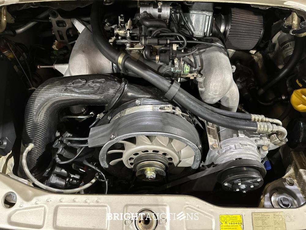 Porsche 911 Carrera 4 3.6 -automaat- 250 pk 1990