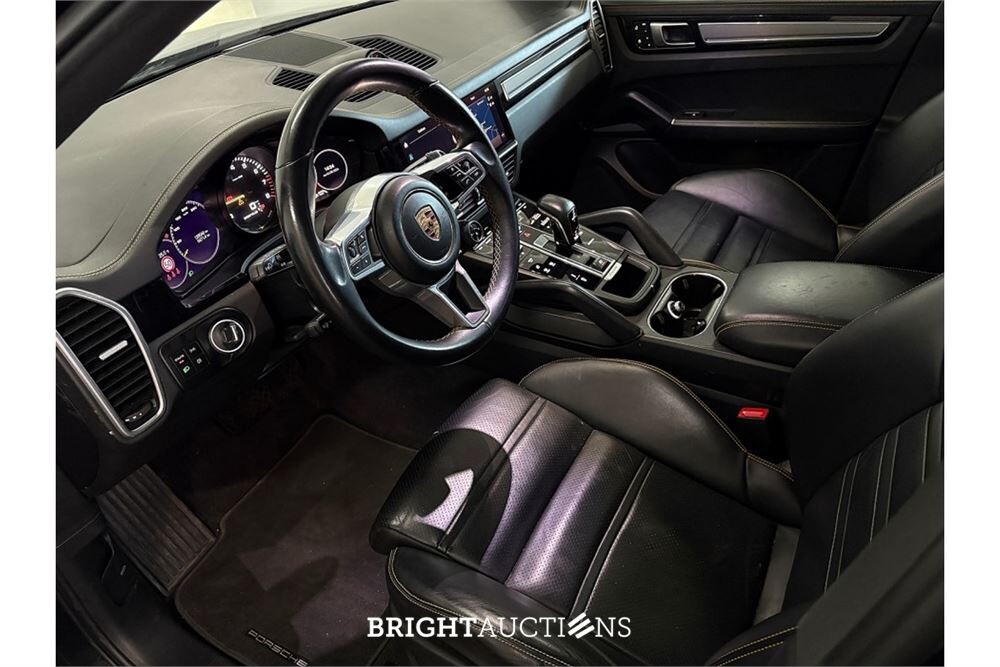 Porsche Cayenne E-Hybrid 3.0 476pk 2022 (Origineel-NL), R-348-FS