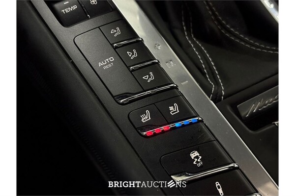 Porsche Macan GTS 2.9 380pk 2021 (Origineel-NL), K-562-NV
