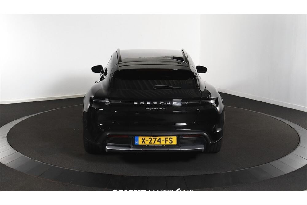 Porsche Taycan 4S 93 kWh 2022, X-274-FS