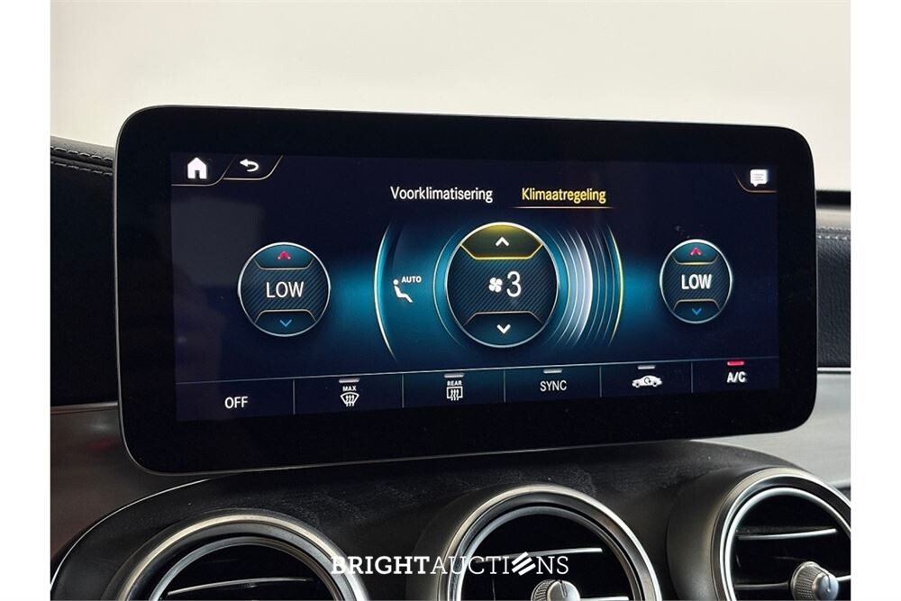 Mercedes-Benz GLC 300 e 4MATIC Coupe Business Solution AMG 333pk 2022 (Origineel-NL) GLC-Klasse, P-601-KN