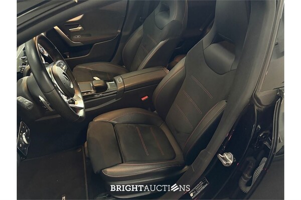 Mercedes-Benz CLA180 Business Solution AMG 136pk 2022 (Origineel-NL) CLA-Klasse, P-827-VV