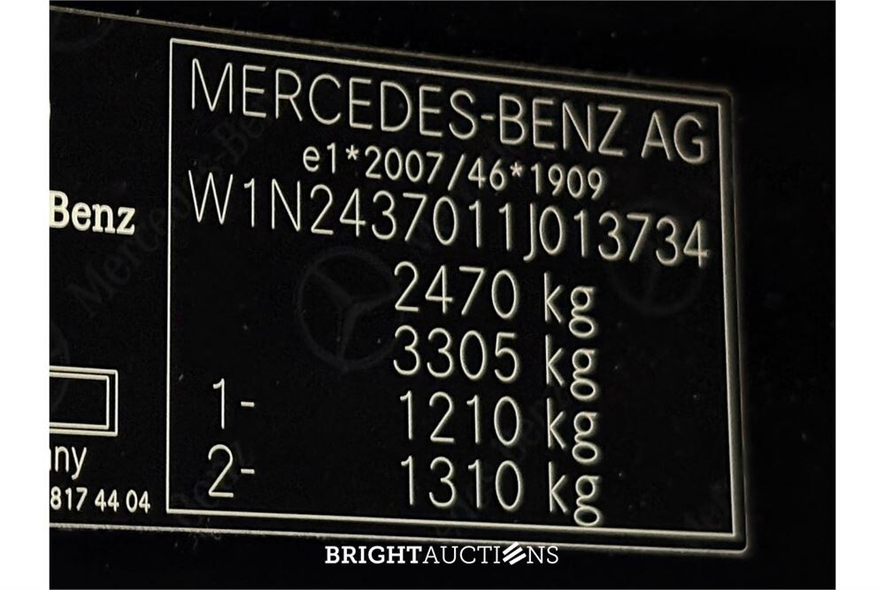 Mercedes-Benz EQA 25067 Business Solution AMG 67 kWh 2021 (Origineel-NL) EQA-Klasse, L-863-PZ