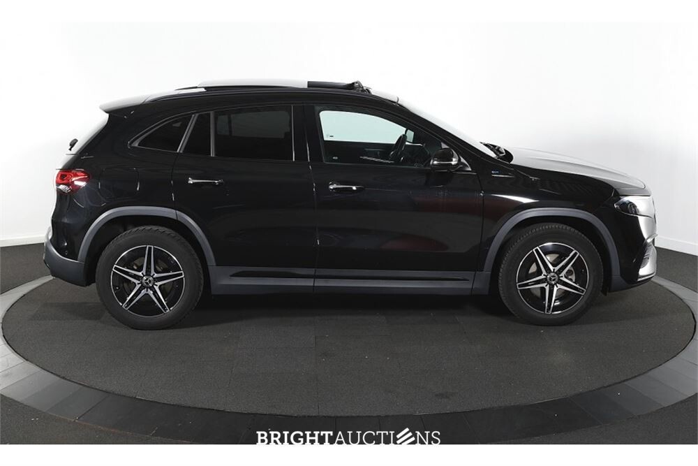 Mercedes-Benz EQA 25067 Business Solution AMG 67 kWh 2021 (Origineel-NL) EQA-Klasse, L-863-PZ