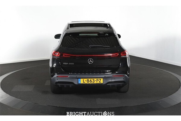 Mercedes-Benz EQA 25067 Business Solution AMG 67 kWh 2021 (Origineel-NL) EQA-Klasse, L-863-PZ