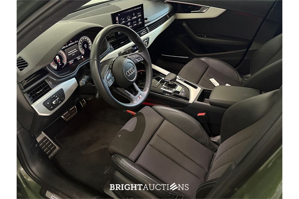 Audi A4 35 S edition Competition TFSI 149pk 2023 (Origineel-NL), X-994-BX