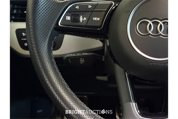 Audi A4 35 S edition Competition TFSI 149pk 2023 (Origineel-NL), X-994-BX