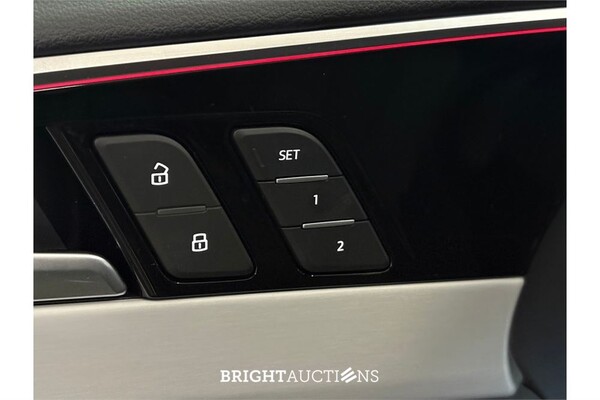 Audi A4 35 S edition Competition TFSI 149pk 2023 (Origineel-NL), X-994-BX