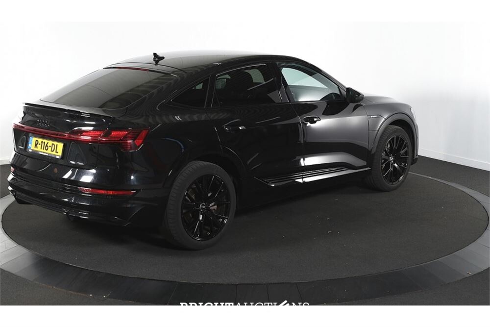 Audi e-tron 55 S edition Quattro 95 kWh 2022 (Origineel-NL), R-116-DL