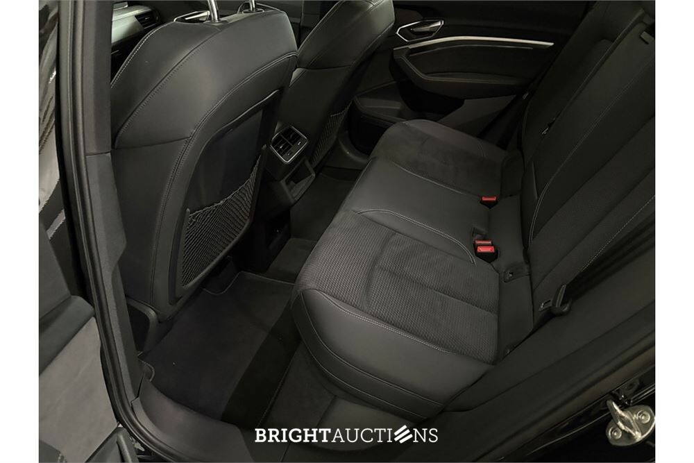 Audi e-tron 55 S edition Quattro 95 kWh 2022 (Origineel-NL), R-116-DL