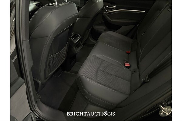 Audi e-tron 55 S edition Quattro 95 kWh 2022 (Origineel-NL), R-116-DL