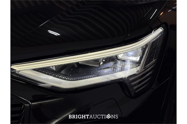Audi e-tron 55 S edition Quattro 95 kWh 2022 (Origineel-NL), R-116-DL