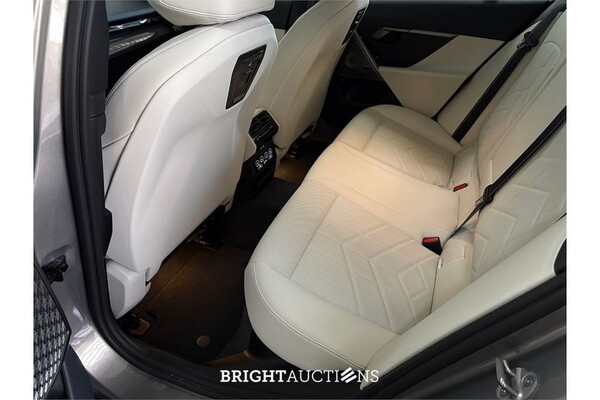 BMW 530e M Sport Edition 374pk 2025 (Origineel-NL) 5-Serie, HSJ-28-J