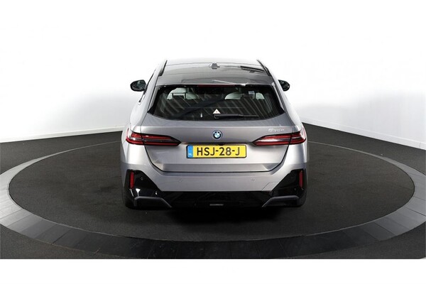 BMW 530e M Sport Edition 374pk 2025 (Origineel-NL) 5-Serie, HSJ-28-J