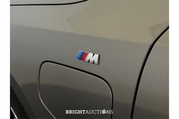 BMW 530e M Sport Edition 374pk 2025 (Origineel-NL) 5-Serie, HSJ-28-J