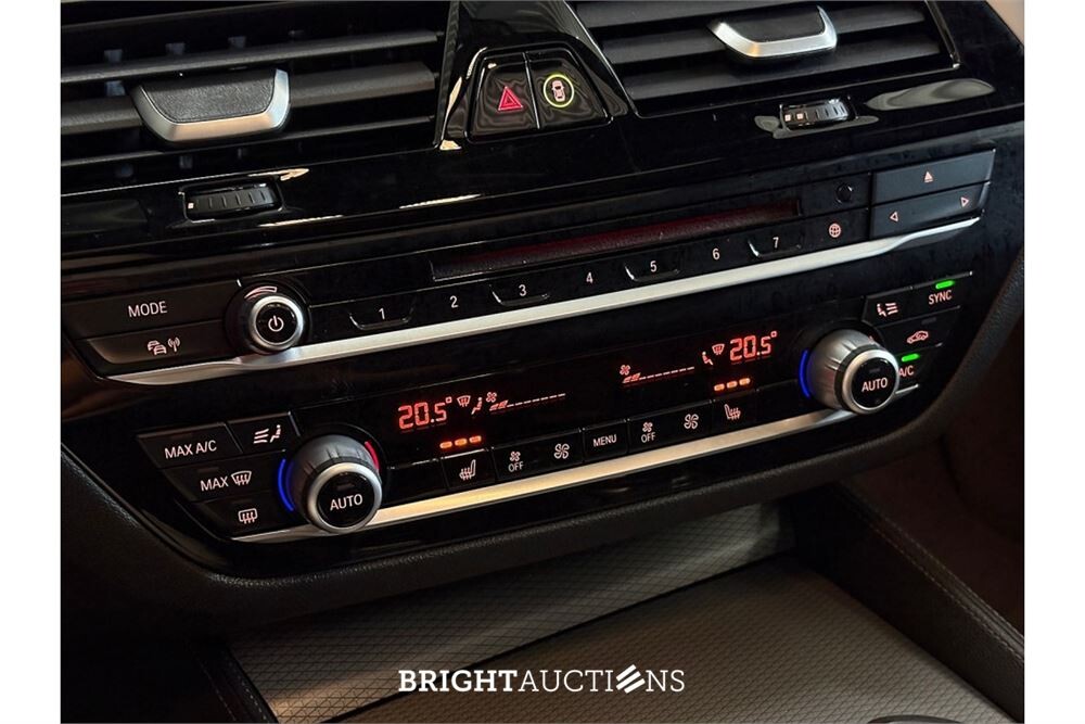 BMW 520 I High Executive 183pk 2018 5-Serie, G-523-VL