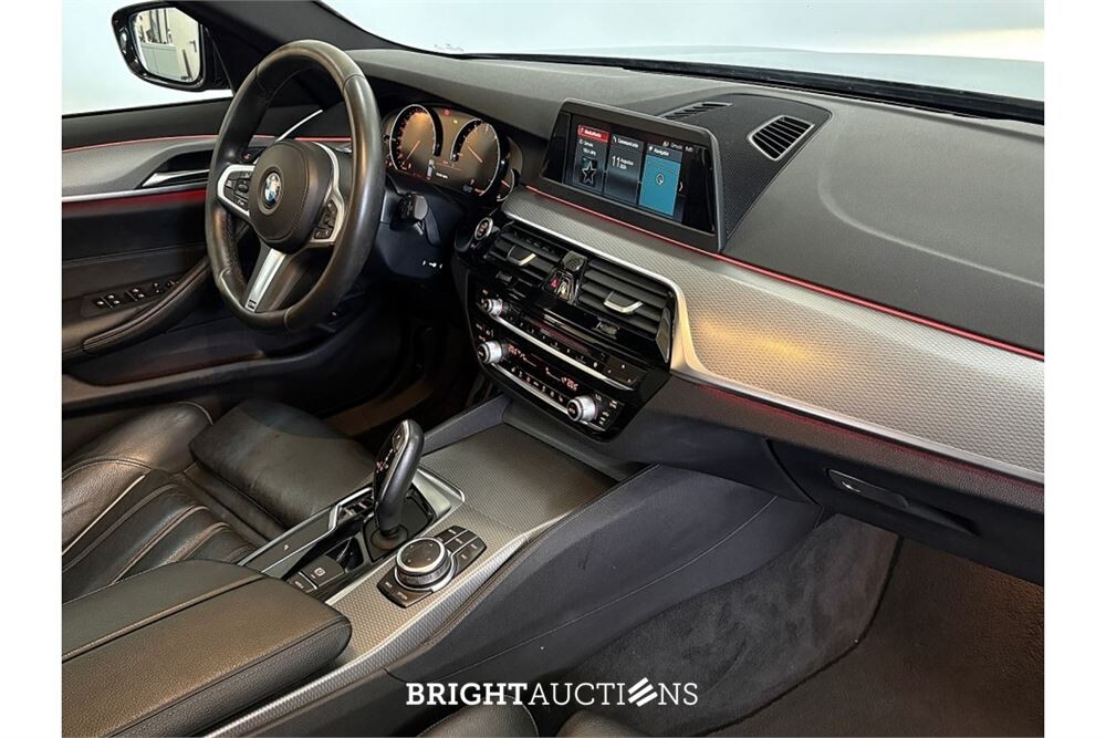 BMW 520 I High Executive 183pk 2018 5-Serie, G-523-VL